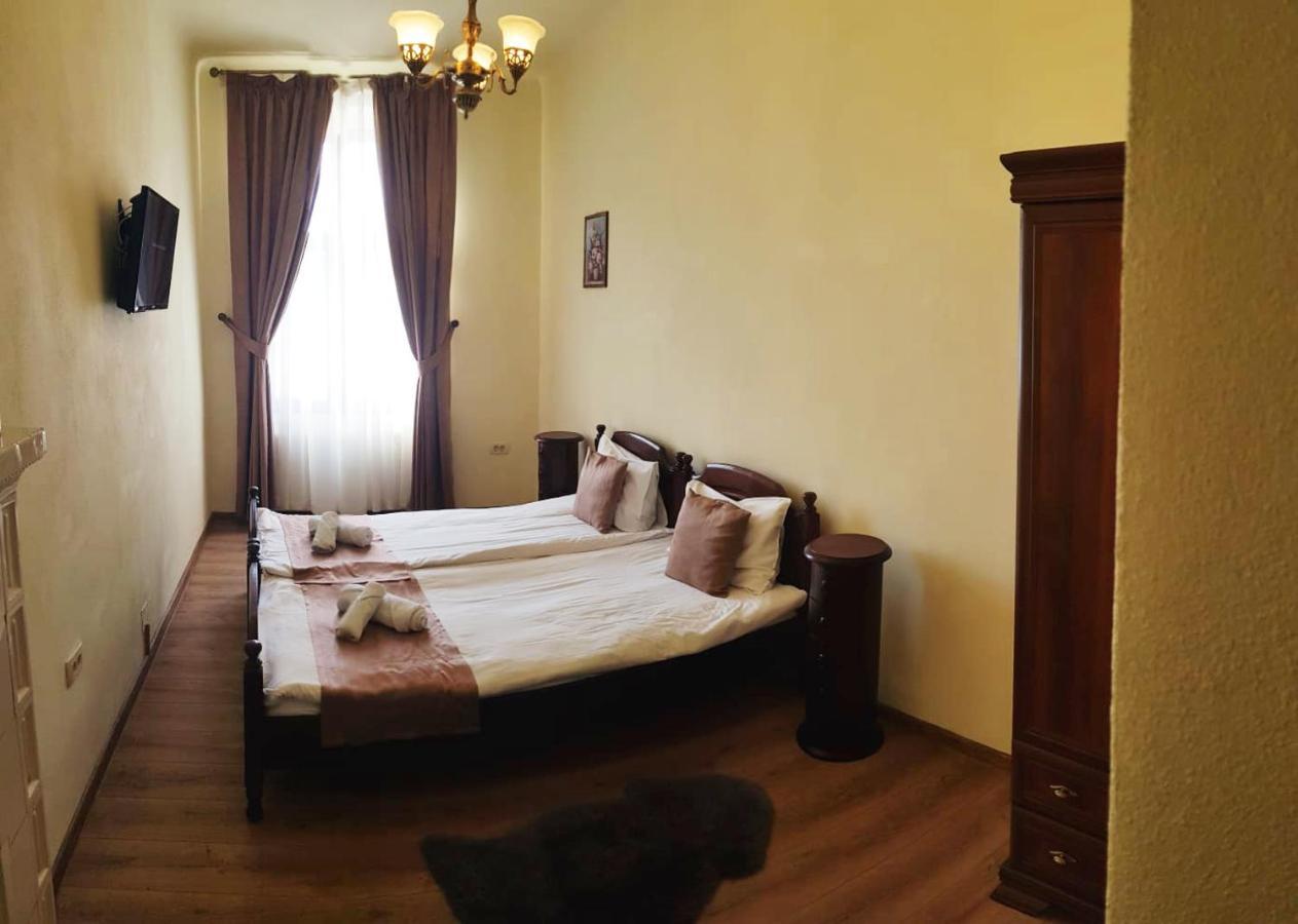 La Maisonnette Brasov Bagian luar foto