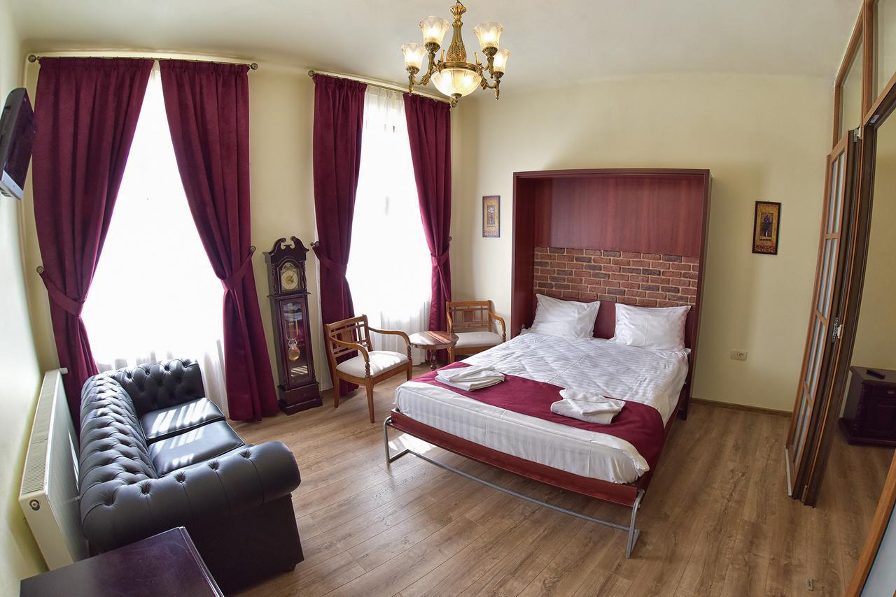 La Maisonnette Brasov Bagian luar foto