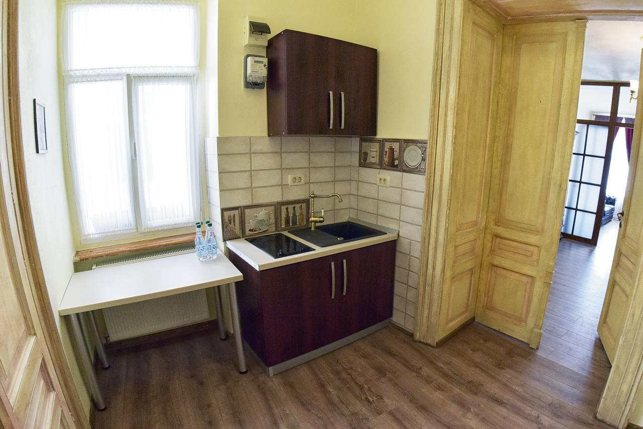 La Maisonnette Brasov Bagian luar foto