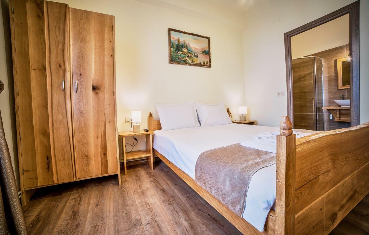 La Maisonnette Brasov Bagian luar foto